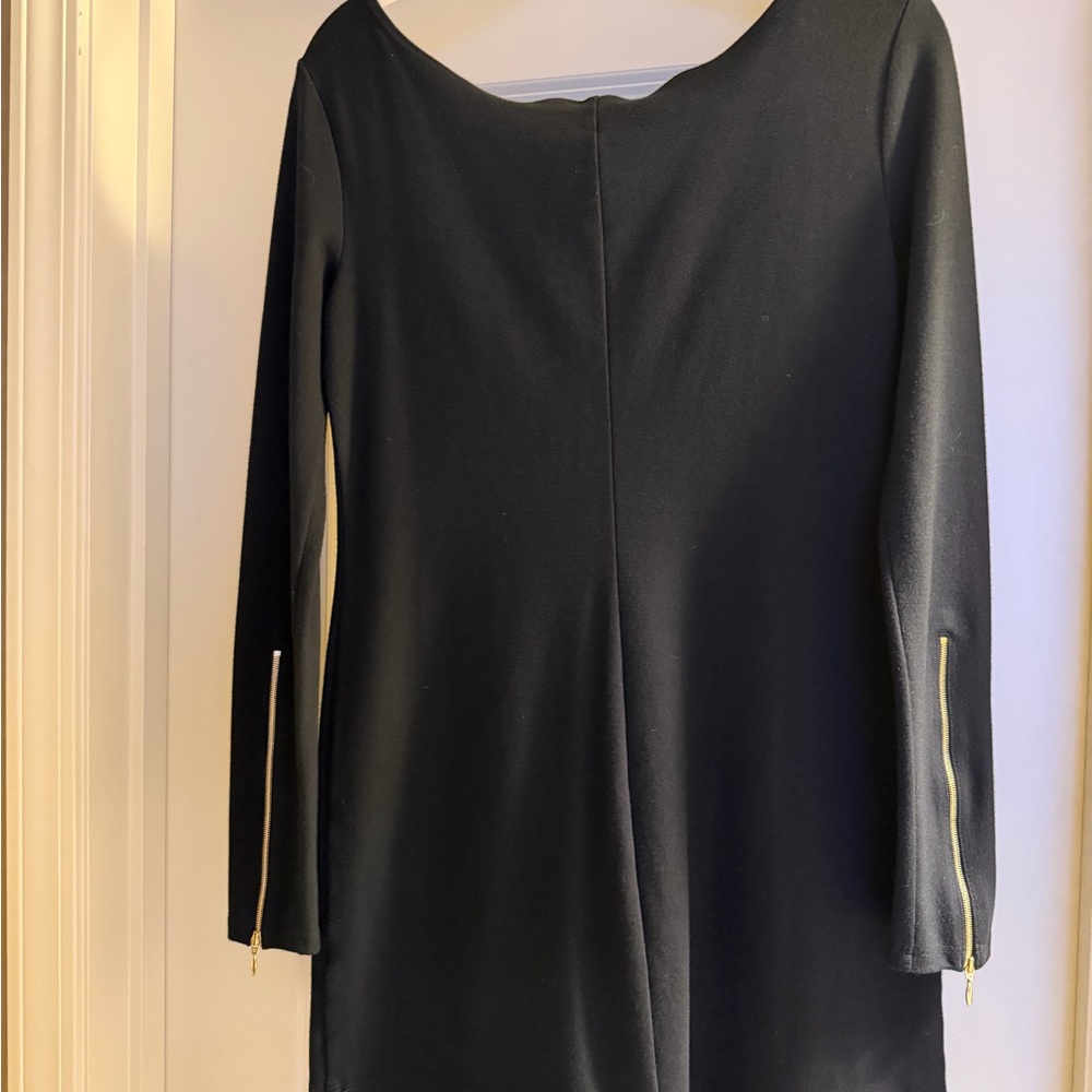 🖤 Theory Black Mini Dress – Gold Zipper Sleeve Detail – Size M